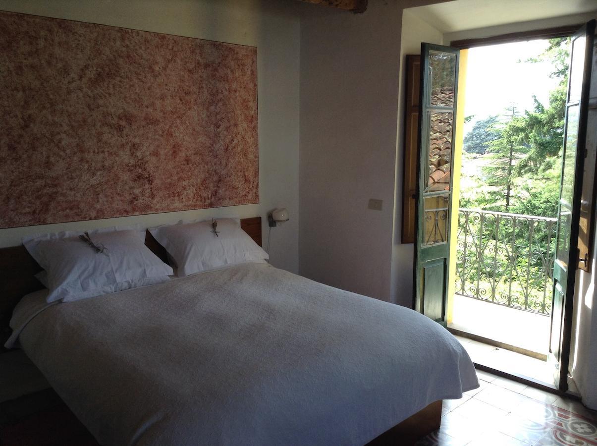Casa Fontana Tuscany B&B Barga Δωμάτιο φωτογραφία